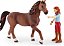 Clube do Cavalo Schleich Aventura 40 peças Conjunto de jogo Presentes de cavalo para meninas e meninos de 5 anos ou mais com 4 meninas cavaleiras, 4 brinquedos de cavalo e acessórios para equita - Imagem 4