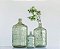 Garrafa de Vidro Média Transparente de Reprodução Vintage com Design Retangular em Alto Relevo, Verde da Creative Co-Op - Imagem 3