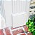 Ekena Millwork 8 L x 5 7/8 Largura Superior x 2 3/8 P x 7 7/8 A, Base Plana Chesterfield, Alder - Imagem 2