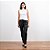 Calça Reta Em Pu Com Bolsos Feminina - Imagem 5