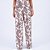 Calça Pantalona Estampada com Bolsos Feminina - Imagem 8