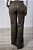 Calça Flare Feminina em Suede com Elastano Bolso e Nervura - Imagem 6