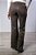 Calça Flare Feminina em Suede com Elastano Bolso e Nervura - Imagem 7