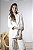 Blazer Alfaiataria Feminino Alongado Em Linho Com Martingale - Imagem 15