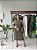 Vestido com detalhe no ombro - Imagem 1