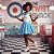Fantasia Feminina Anos 60 Gola Azul Adulto - SOMENTE ALUGUEL - Imagem 1