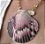 COLAR CONCHA MESCLADO COM BANHO FLASH DE OURO - Imagem 1