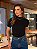 T-shirt Gola Alta Gabi Preta Algodão Egípcio - Imagem 5