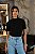 T-shirt Gola Alta Gabi Preta Algodão Egípcio - Imagem 3