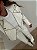 Jaqueta Cropped Courino Isabella Off White - Imagem 8