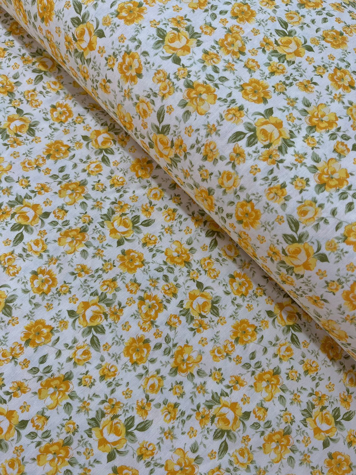 Tecido Tricoline Floral Bruna Amarelo - Teksana - 50 x 150 cm - Imagem 1