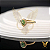Anel em ouro 18k com esmeralda gota natural e 21 diamantes naturais - Imagem 2
