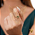 Anel em ouro 18k com esmeralda gota natural e 21 diamantes naturais - Imagem 12