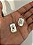 Pingente Medalha Quadrada Personalizada (22x15mm) Banhada A Ouro Branco PINP005 - Imagem 1
