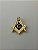 Pin Maçonaria Dourado Esquadro E Compasso Com Pedrinha - Fundo Preto - Imagem 3