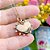 COLAR MINI BOLINHAS COM PINGENTE CORAÇÃO CHEIO COM ZIRCONIAS COLORIDAS AO REDOR NO BANHO OURO18K - Imagem 3