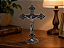 Cruz Metal Mesa Altar Medalha de São Bento 14 Cm Prata Velha - Imagem 5