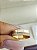 Aliança Reta com Friso Polida Diamantada com Filete de Moissanites 5mm Ouro 18k - Imagem 5