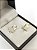 Aliança Reta Gravação Diamantada com Arabesco 4mm Ouro 18k. - Imagem 2