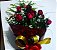 Buquê Papel Celofani com Rosas Vermelhas - Imagem 3