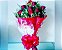 Buquê Papel Celofani com Rosas Vermelhas - Imagem 1