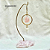 Pendente de Mesa de Quartzo Rosa | Amor Próprio e Acolhimento - Dourado - Imagem 3