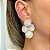 Brinco de flor 3 pétalas cravejadas com zircônias cristal e pérola shell com Banho de Ouro 18k - Imagem 10