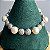 Pulseira cravejada zircônias na cor cristal e pérolas shell 19cm de comprimento com banho de ródio branco - Imagem 10