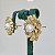 Brinco flor com pérola shell cravejada com zircônias na cor cristal com banho de ouro 18k - Imagem 5