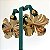 Brinco flor grande lisa corte a laser com banho de ouro 18k - Imagem 10