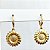 Brinco argola lisa com pingente girassol detalhado com banho de ouro 18k - Imagem 6