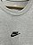 CAMISETA NIKE NSW PREMIUM (CINZA) - Imagem 2