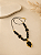 Colar Preto com Pingente Dourado em Resina - Imagem 2