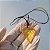 Colar Mosquito em Âmbar  Ilha Nublar Amarelo - Imagem 2