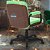 Cadeira Original Eames Diretor com Rodinhas Black e Anti Risco Linha Capa em Madeira Escura - Verde Limão - Imagem 3