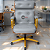 Cadeira Design Office Eames Signature Presidente Dourada com Rodinhas - Anti Risco - Capa em Madeira - Cinza Claro - Imagem 2