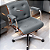 Cadeira Design Office Eames Signature Diretor Cromada com Rodinhas Anti Risco - Capa em Madeira - Cinza Claro - Imagem 1