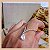 Anel Vazado com Fileira Cravejada com Zircônia Cristal e Pedra Gota Quartzo Rosa - Banho Ródio Branco - Semijoia de Luxo - Imagem 10
