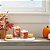 Vela Yankee Candle com aroma de abóbora temperada, frasco grande de 20oz com 2 pavios, mais de 60 horas de queima. - Imagem 5