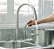 KOHLER K-1893-C-VS Design Transicional Dispenser de Sabão Embutido em Aço Inoxidável - Imagem 4