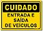 Cuidado - Entrada e Saída de Veículos - Imagem 1