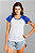 Baby Look Raglan Branca com manga Azul Royal 100% Poliéster - Imagem 3