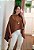 Blusa capa com top marrom - Imagem 17