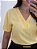 Blusa decote V pregas amarela - Imagem 3