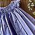 Vestido Bebê Artesanal Casinha de Abelha Lilás | Bordado Delicado à Mão | Clássico, Elegante e Confortável - Imagem 2