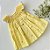 Vestido Bebê Artesanal Casinha de Abelha Amarelo | Bordado Delicado à Mão | Clássico, Elegante e Confortável - Imagem 6