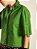 Camisa Marieta de Tricoline Ampla Manga Curta Martingale Verde - Imagem 4