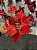 FLOR POINSETIA DECORATIVA VERMELHO E DOURADO 27CM - Imagem 3