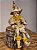 BONECO PIERROT SENTADO A CORDA CHAMPANHE COM DOURADO 42,5CM - Imagem 6