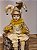 BONECO PIERROT SENTADO ACORDA CHAMPANHE COM DOURADO 42,5CM - Imagem 2